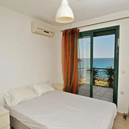 Orizon Maisonette By Travelpro Services Theovigli, Possidi Halkidiki Дом отдыха